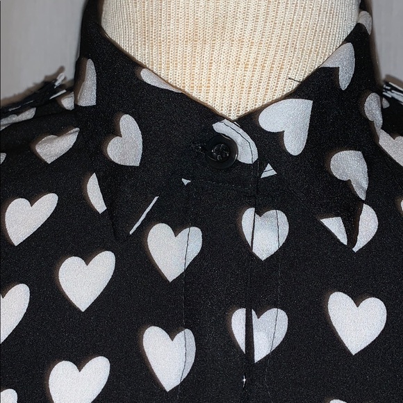 🤍🖤 Blouses🖤🤍 - Picture 2 of 6